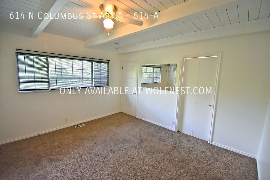 No Deposit Option! Breathtaking 1 Bed Capitol Hill Unit! property image