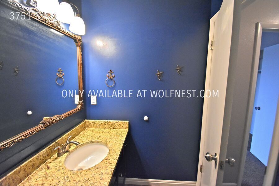 Stunning 4 Bed West Valley Home! No Deposit Option! property image