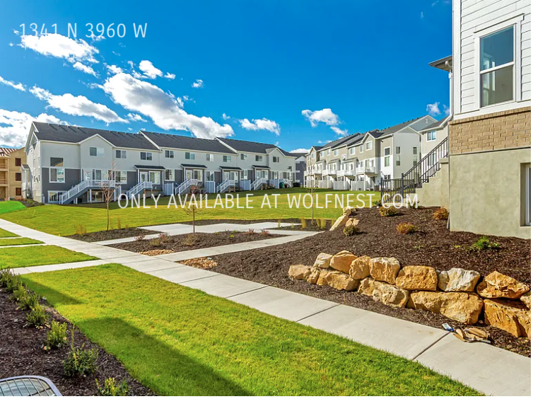 Stunning 3 Bed Lehi Townhome! No Deposit Option! property image