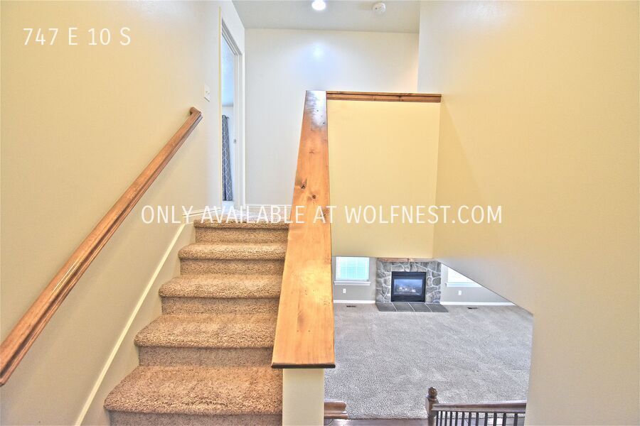 Beautiful 4 Bed American Fork Townhome! No Deposit Option! property image