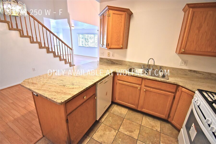 Amazing 3 Bed Provo Townhome! No Deposit Option! property image