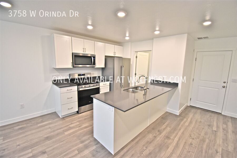 Amazing 3 Bedroom Lehi Townhome! property image