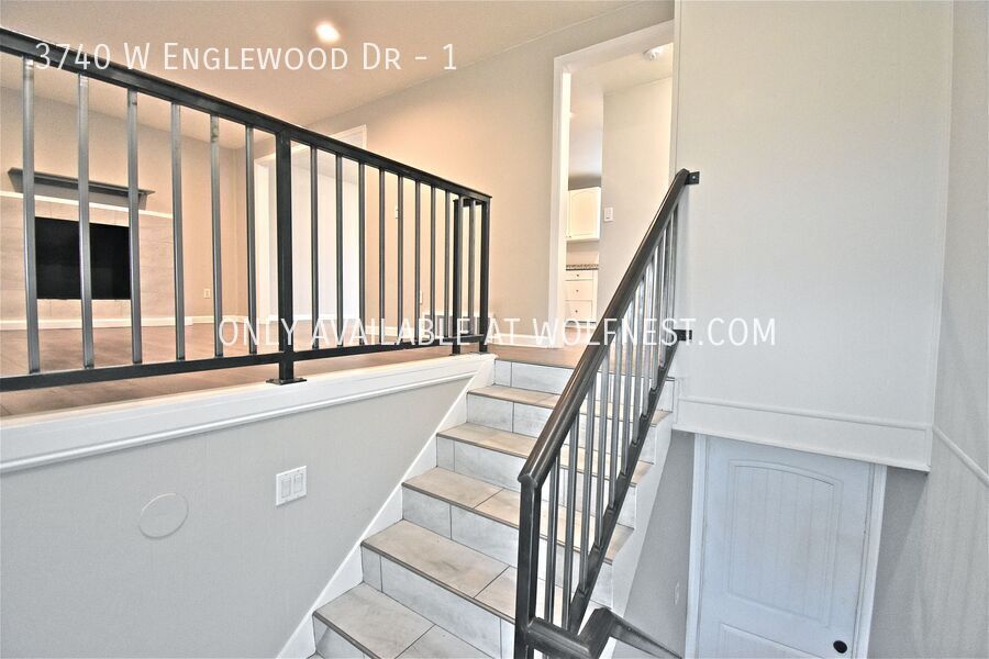 Remodeled 2 Bed Taylorsville Upstairs Unit! No Deposit Option! property image
