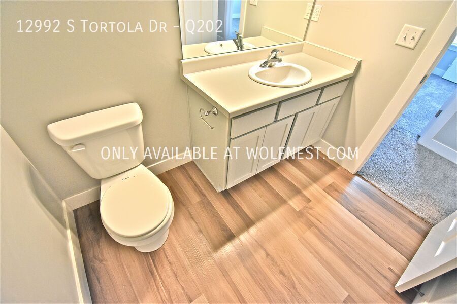 Amazing 3 Bed Herriman Condo! No Deposit Option! property image