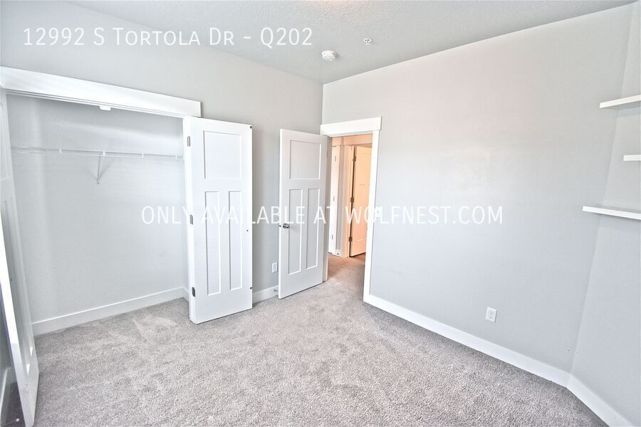 Amazing 3 Bed Herriman Condo! No Deposit Option! property image