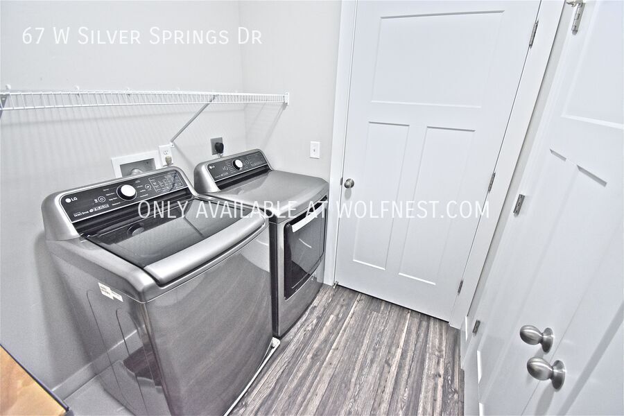 Stunning 3 Bed Vineyard Condo! No Deposit Option! property image