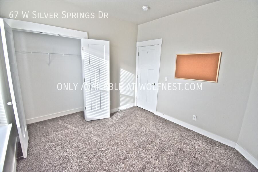 Stunning 3 Bed Vineyard Condo! No Deposit Option! property image