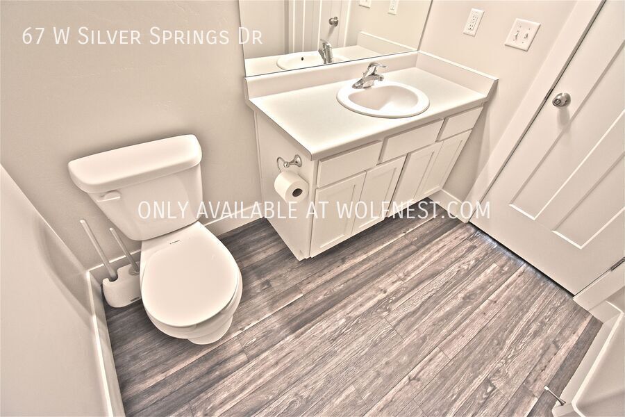 Stunning 3 Bed Vineyard Condo! No Deposit Option! property image