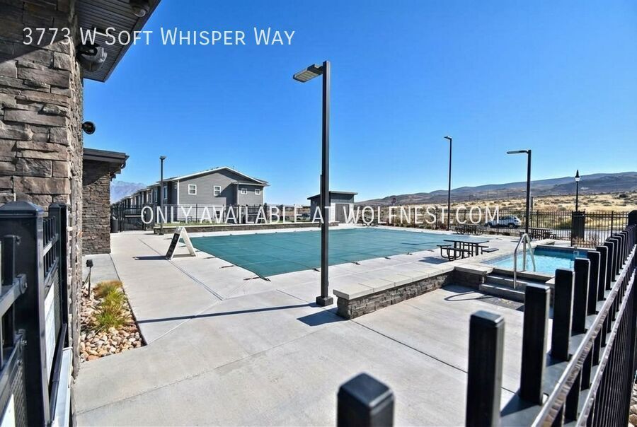 Stunning 4 Bed Herriman Townhome! property image
