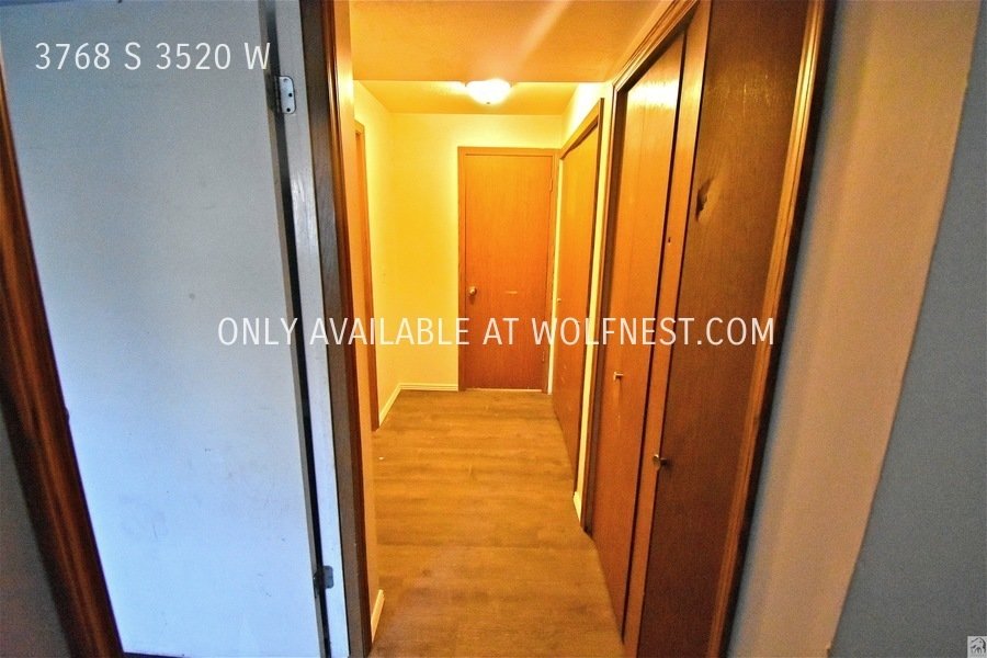 Lovely 3 Bed West Valley Townhome! No Deposit Option! property image