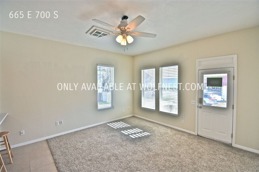 Remodeled 2 Bed Downtown Salt Lake Home! No Deposit Option! property image