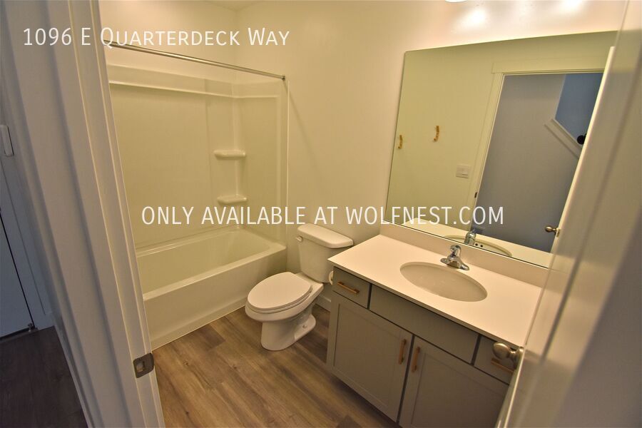 Stunning 4 Bed Saratoga Springs Townhome! No Deposit Option! property image