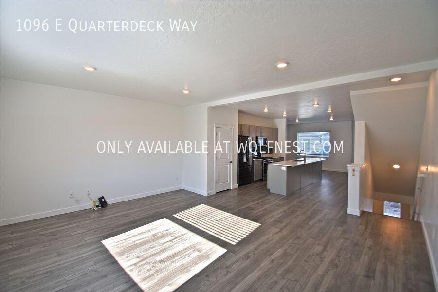 Stunning 4 Bed Saratoga Springs Townhome! No Deposit Option! property image