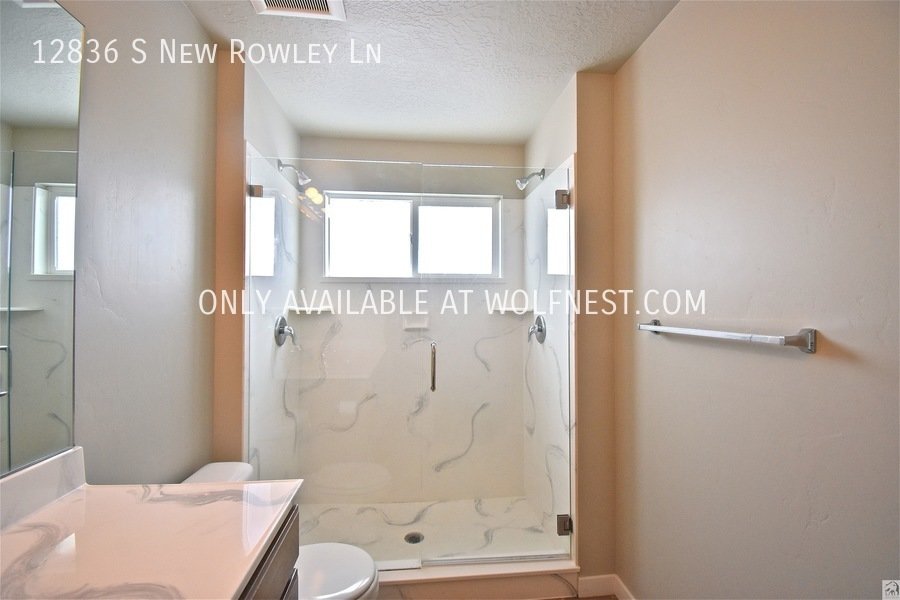 Gorgeous 3 Bed Herriman Townhome! No Deposit Option! property image