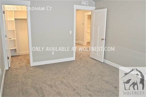 Stunning 3 Bedr Sandy Townhome! No Deposit Option! property image