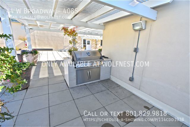 Luxurious 1 Bed Downtown Condo! No Deposit Option! property image