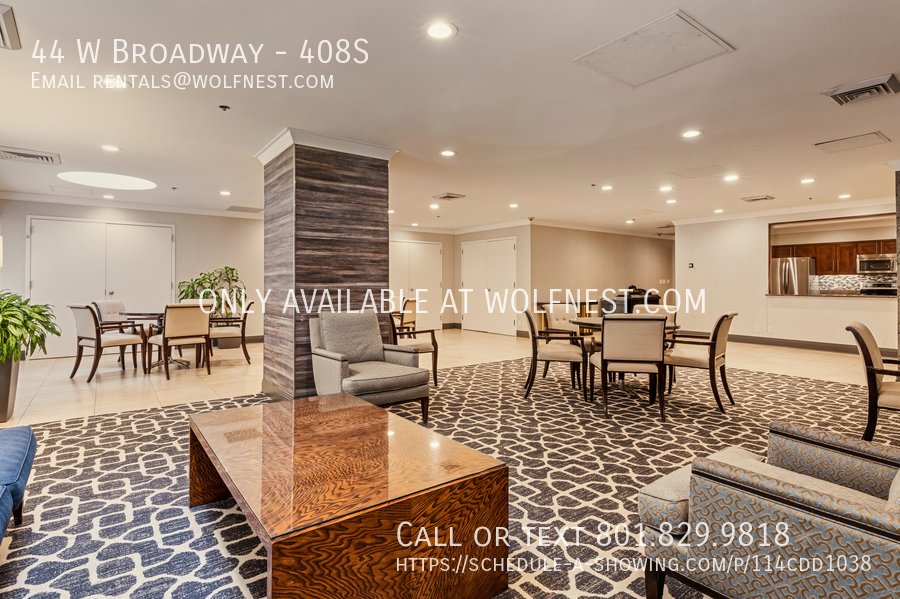 Luxurious 1 Bed Downtown Condo! No Deposit Option! property image