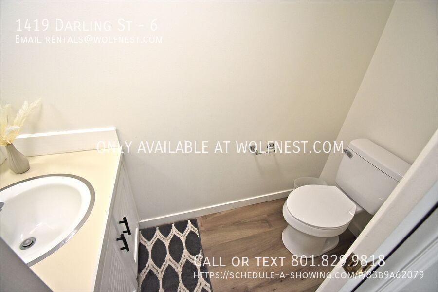 Stunning 3 Bed Ogden Townhome! No Deposit Option! property image