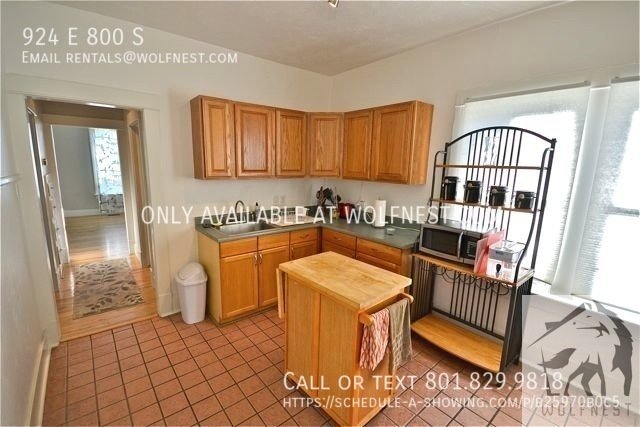 Stunning 1 Bed 9th & 9th Unit! No Deposit Option! property image