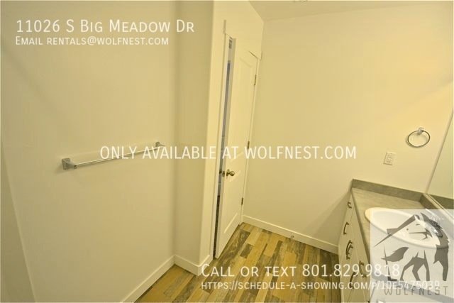 Marvelous 4 Bed South Jordan Townhome! No Deposit Option! property image