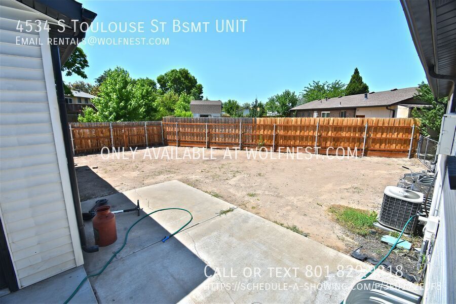 Fully Remodeled 3 Bed Bsmt West Valley Unit! No Deposit Option! property image