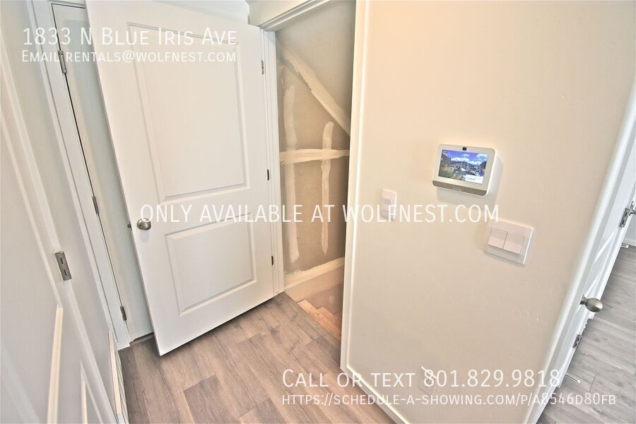 Beautiful 4 Bed Tooele Townhome! No Deposit Option! property image