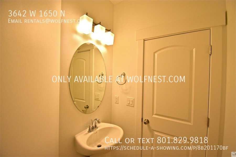 Gorgeous 3 Bed Lehi Townhome! No Deposit Option! property image