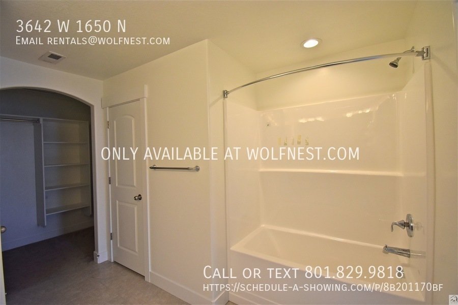 Gorgeous 3 Bed Lehi Townhome! No Deposit Option! property image