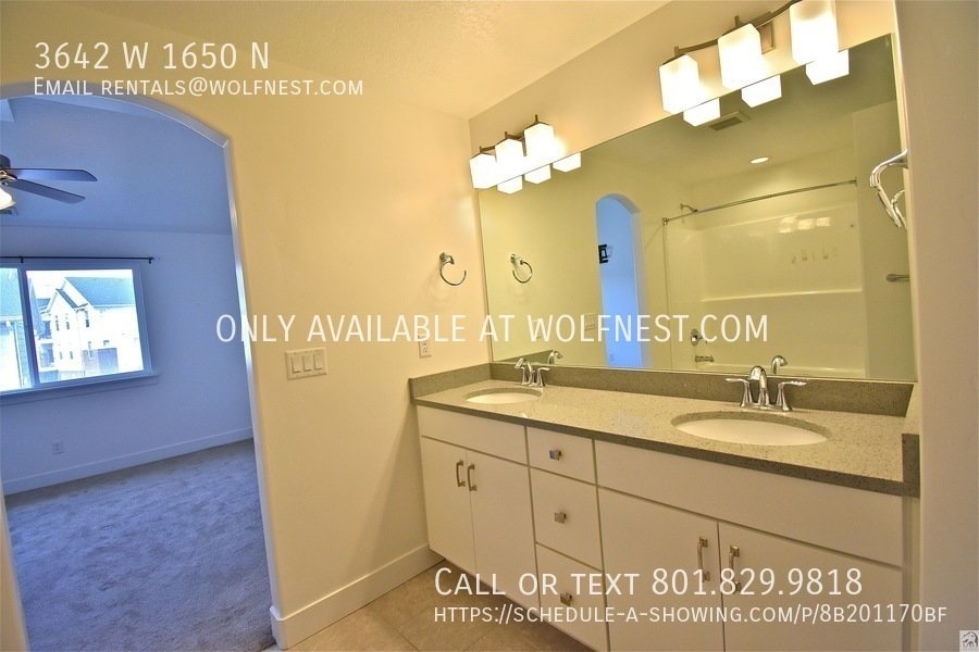 Gorgeous 3 Bed Lehi Townhome! No Deposit Option! property image