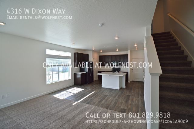 Gorgeous 4 Bed Lehi Townhome! No Deposit Option! property image