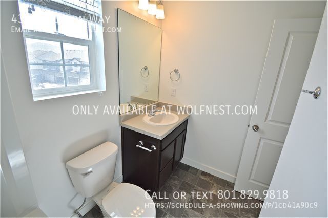 Gorgeous 4 Bed Lehi Townhome! No Deposit Option! property image