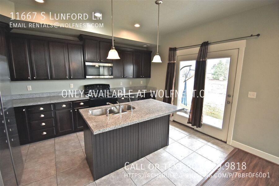 Beautiful 3 Bed Riverton Townhome! No Deposit Option! property image