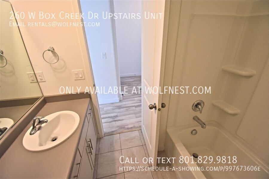 Stunning Stansbury Park Upstairs Unit! No Deposit Option! property image