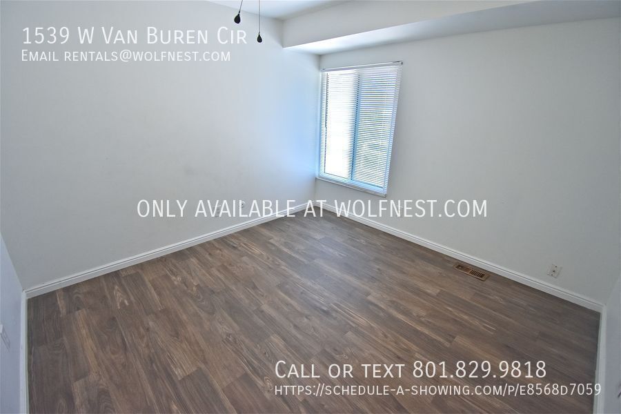 Stunning 5 Bed Salt Lake Home! No Deposit Option! property image