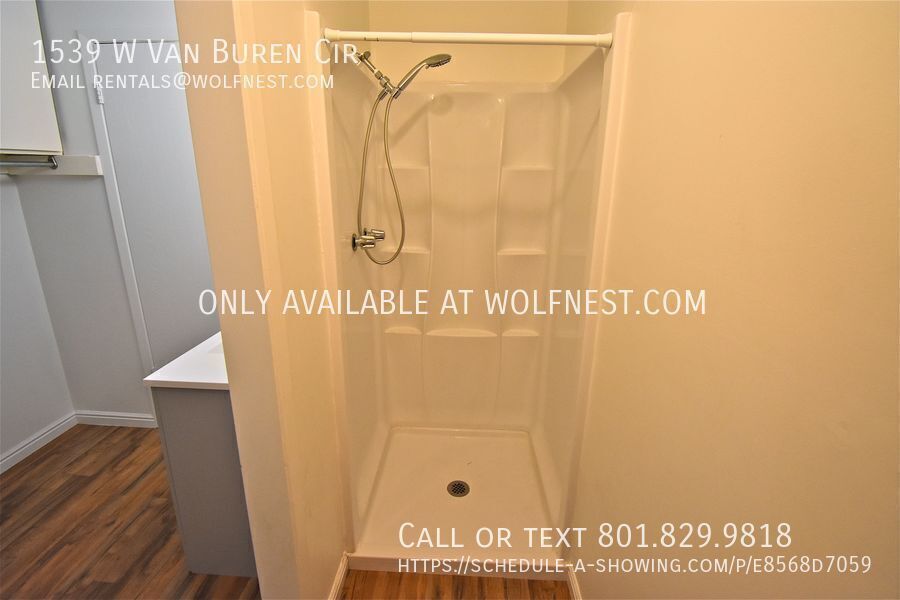 Stunning 5 Bed Salt Lake Home! No Deposit Option! property image