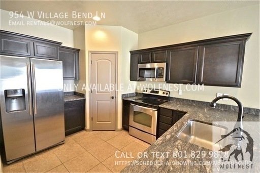 Lovely 3 Bed Midvale Townhome! No Deposit Option! property image