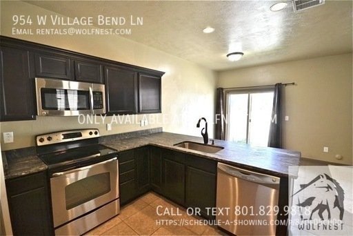 Lovely 3 Bed Midvale Townhome! No Deposit Option! property image