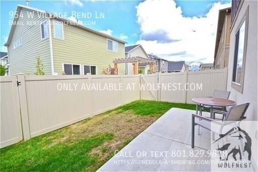 Lovely 3 Bed Midvale Townhome! No Deposit Option! property image