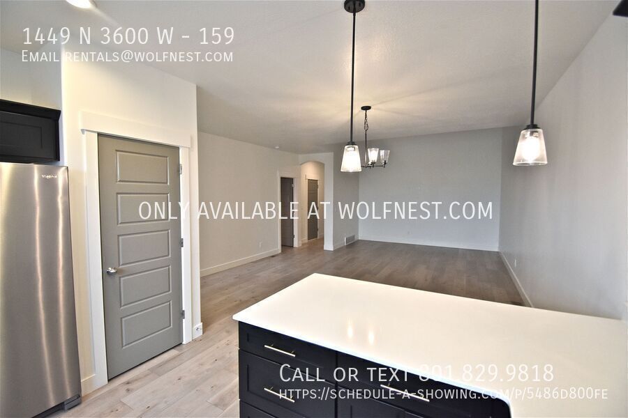 Stunning 3 Bed Lehi Townhome! No Deposit Option! property image