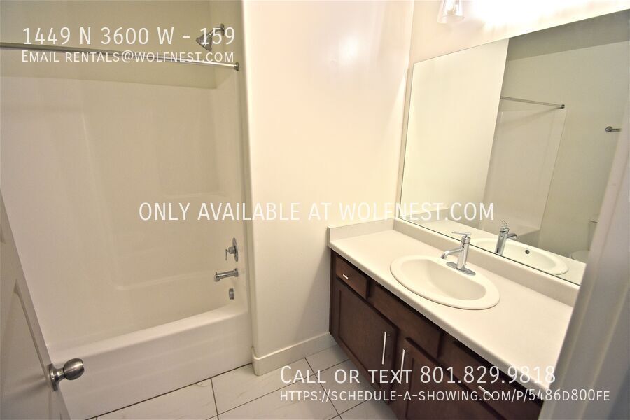 Stunning 3 Bed Lehi Townhome! No Deposit Option! property image