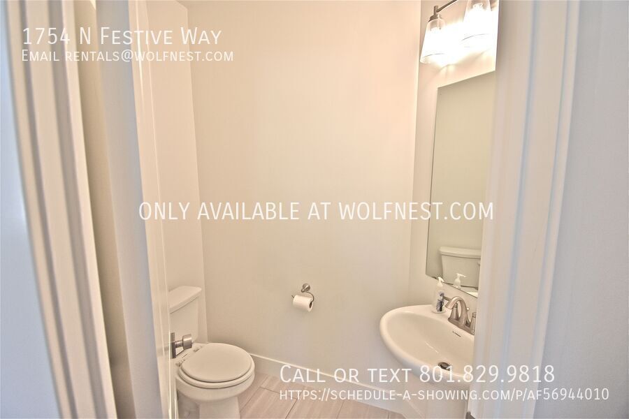 Spacious 3 Bed Saratoga Springs Townhome! No Deposit Option! property image