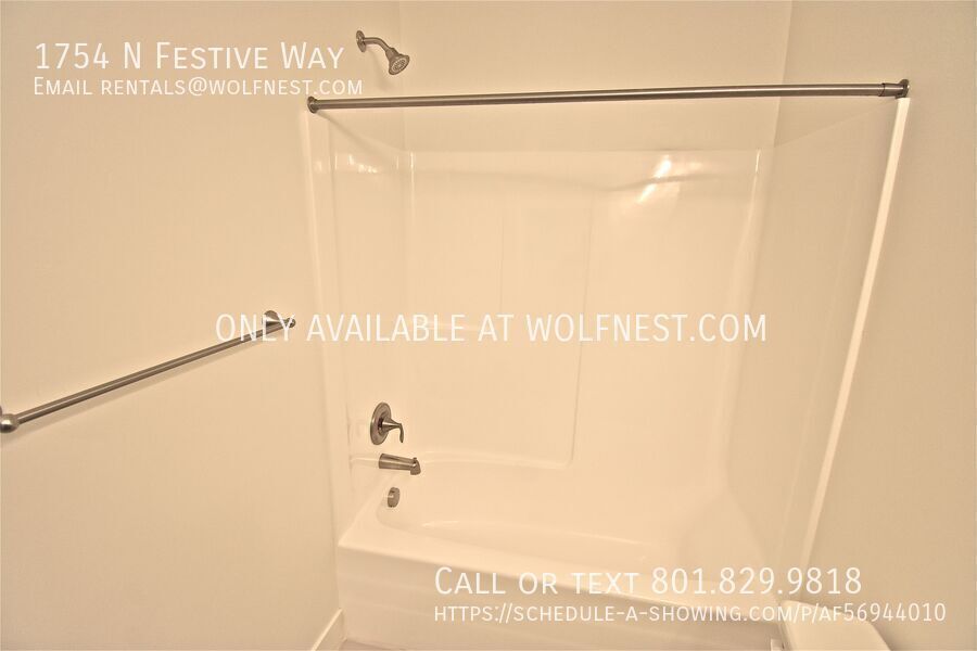 Spacious 3 Bed Saratoga Springs Townhome! No Deposit Option! property image