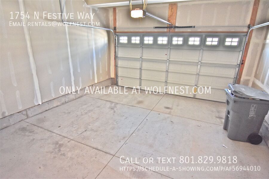 Spacious 3 Bed Saratoga Springs Townhome! No Deposit Option! property image