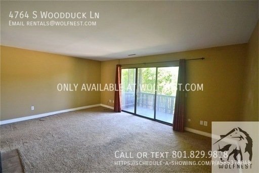 Stunning 2 Bed Holladay Townhome! No Security Option! property image