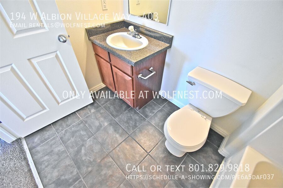 Lovely 2 Bed Sandy Condo! No Deposit Option! property image