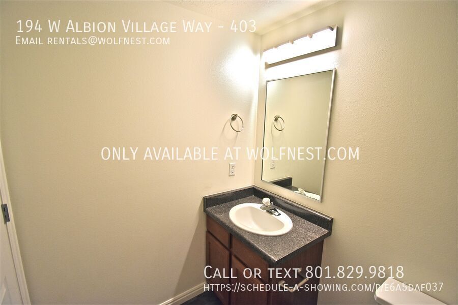 Lovely 2 Bed Sandy Condo! No Deposit Option! property image