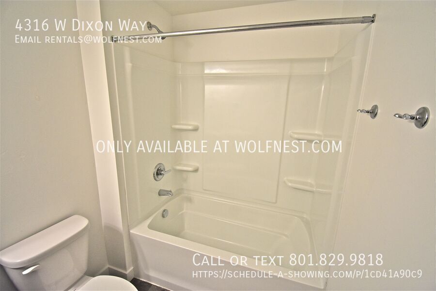 Gorgeous 4 Bed Lehi Townhome! No Deposit Option! property image