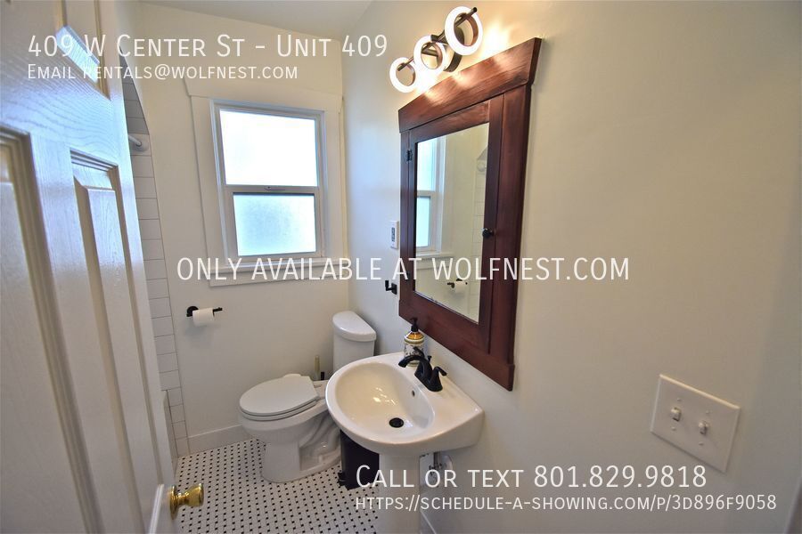 Beautiful 2 Bed Midvale Upstairs Unit! No Deposit Option! property image
