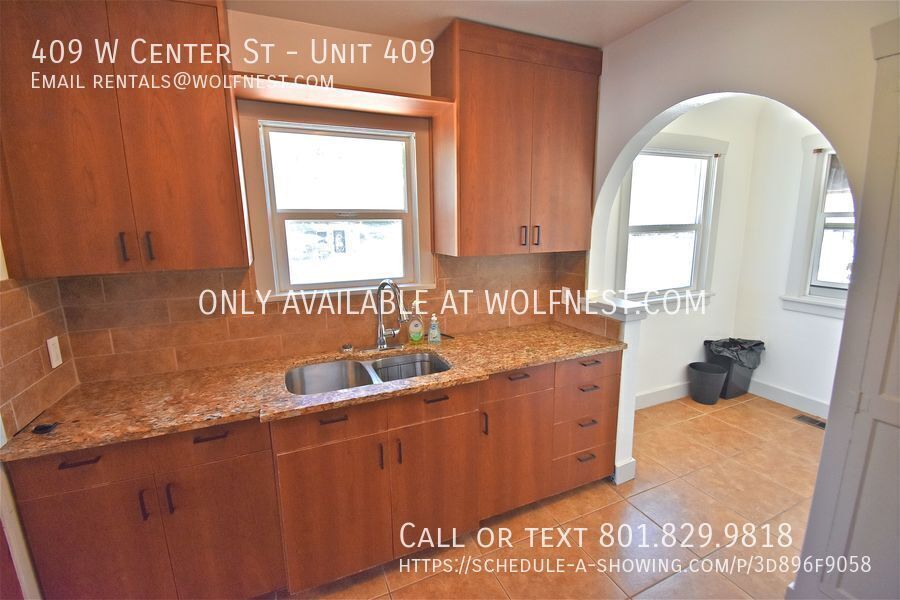 Beautiful 2 Bed Midvale Upstairs Unit! No Deposit Option! property image