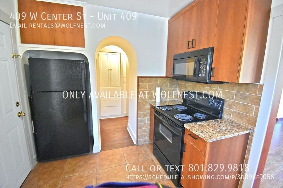 Beautiful 2 Bed Midvale Upstairs Unit! No Deposit Option! property image